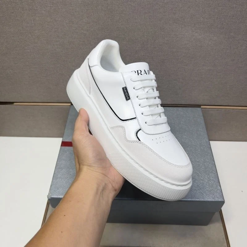 Prada Low Shoes GoodFit 35423