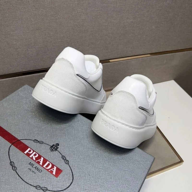 Prada Low Shoes GoodFit 35423