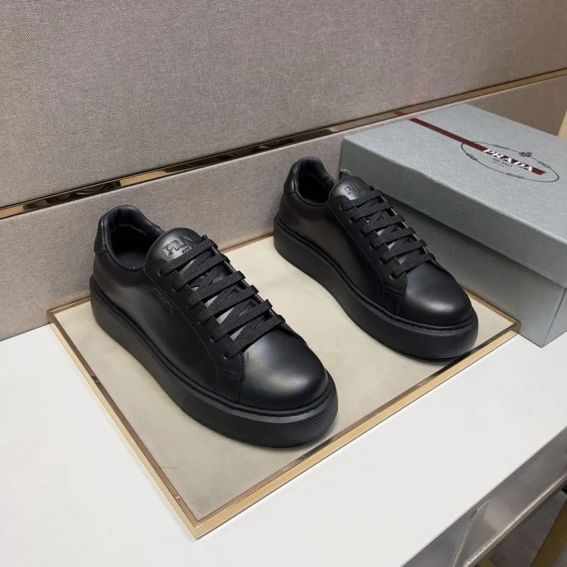 Prada Low Shoes Chic 35417