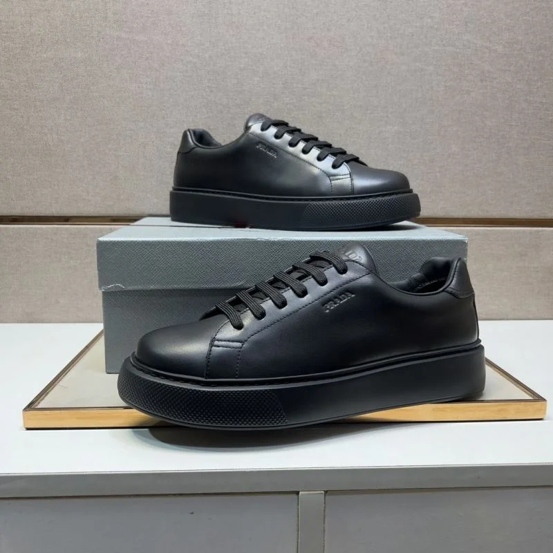 Prada Low Shoes Chic 35417