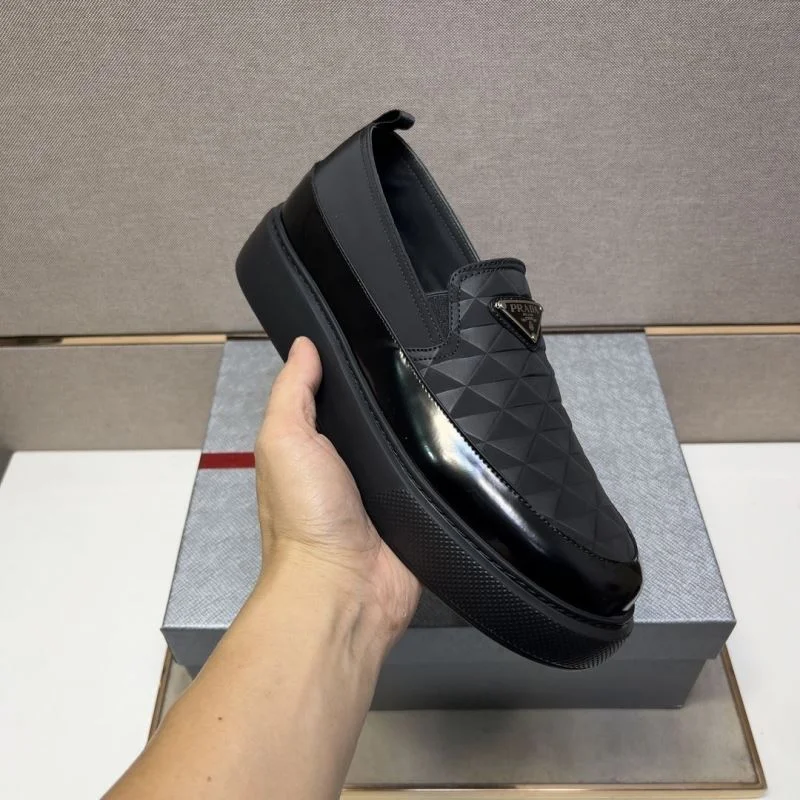 Prada Low Shoes RelaxedFit 35410