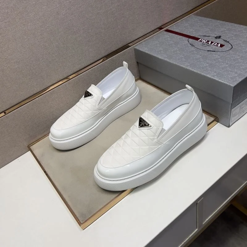 NewStyle Prada Low Shoes 35420