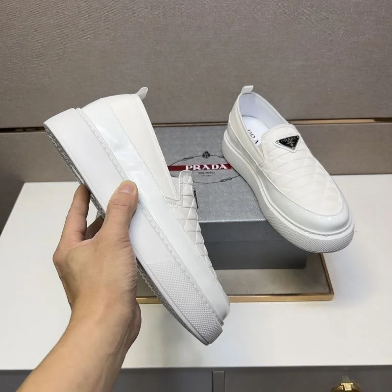 NewStyle Prada Low Shoes 35420