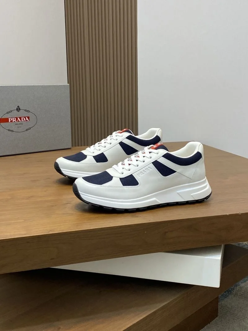 Supportive Prada Low Shoes 35408