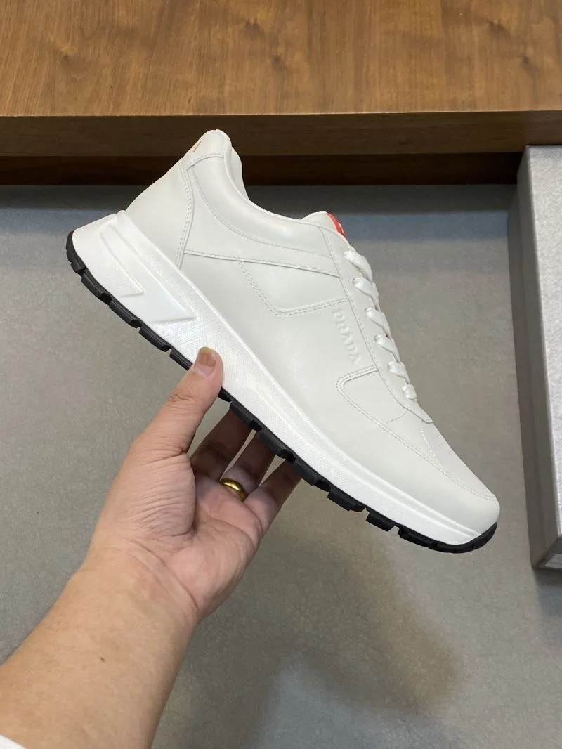 Prada Low Shoes OnTrend 35395