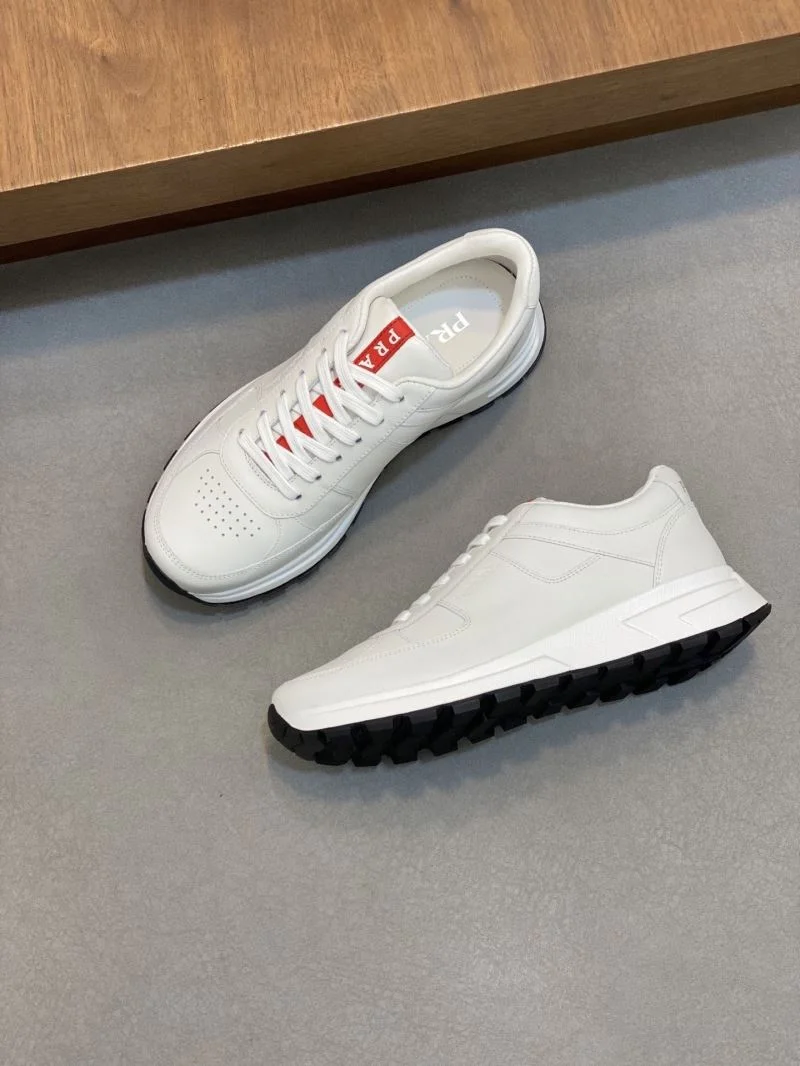 Prada Low Shoes OnTrend 35395