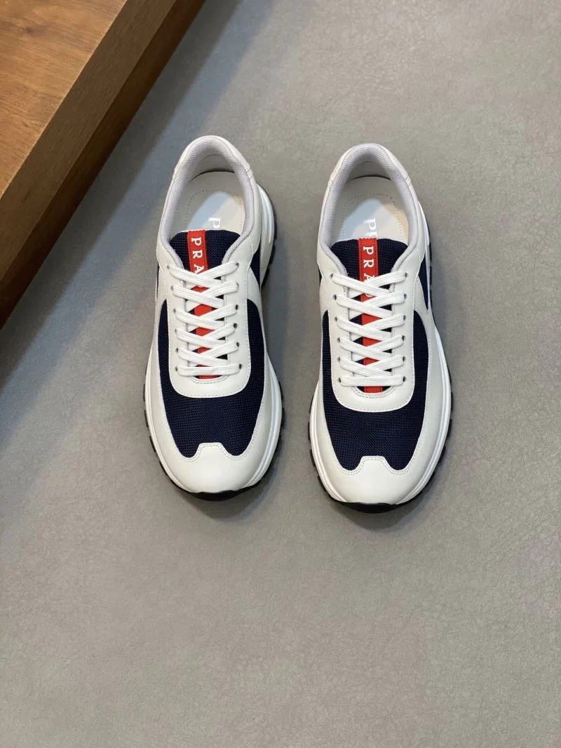 Stylish Prada Low Shoes 35416