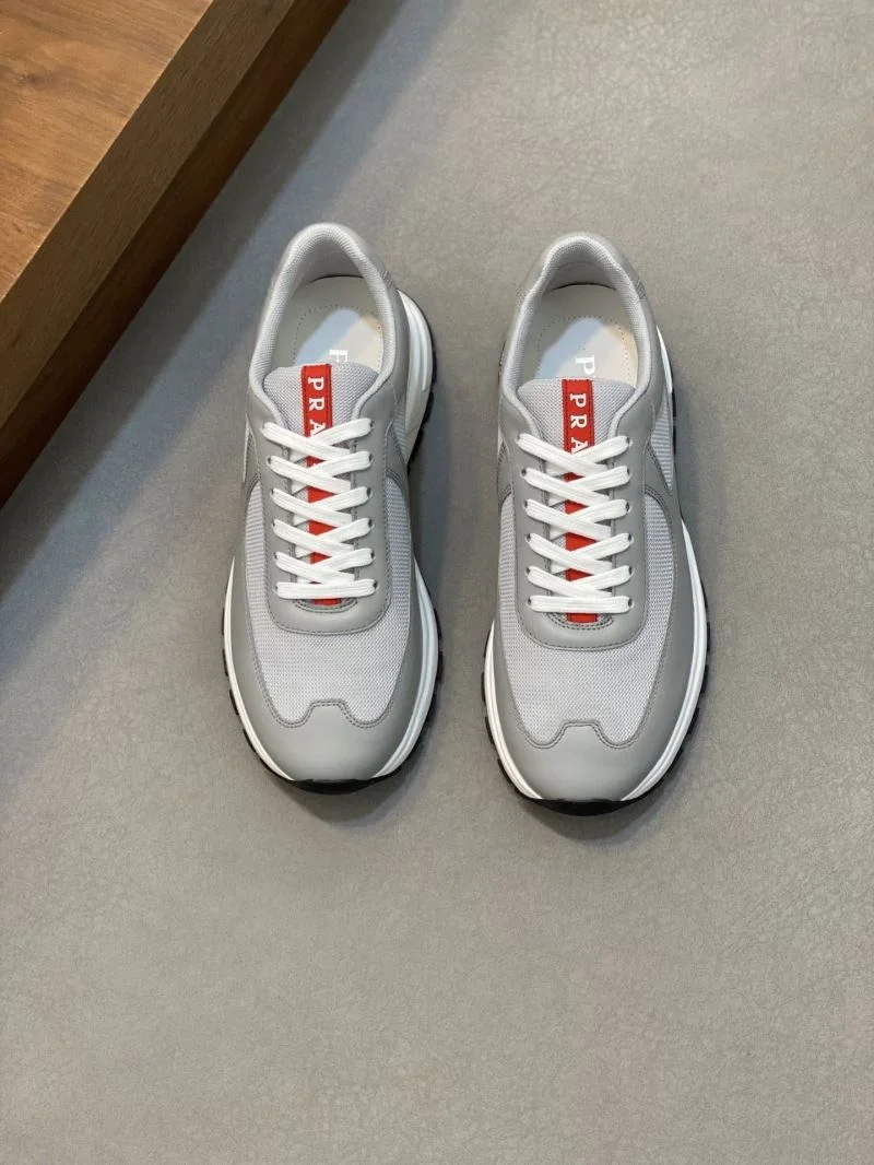 Snug Prada Low Shoes 35399