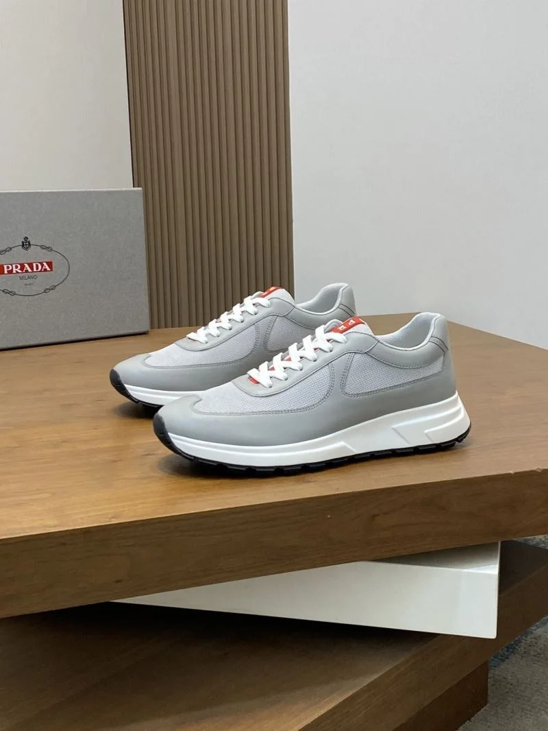 Snug Prada Low Shoes 35399