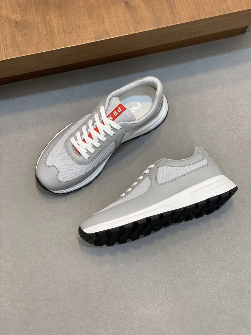 Snug Prada Low Shoes 35399