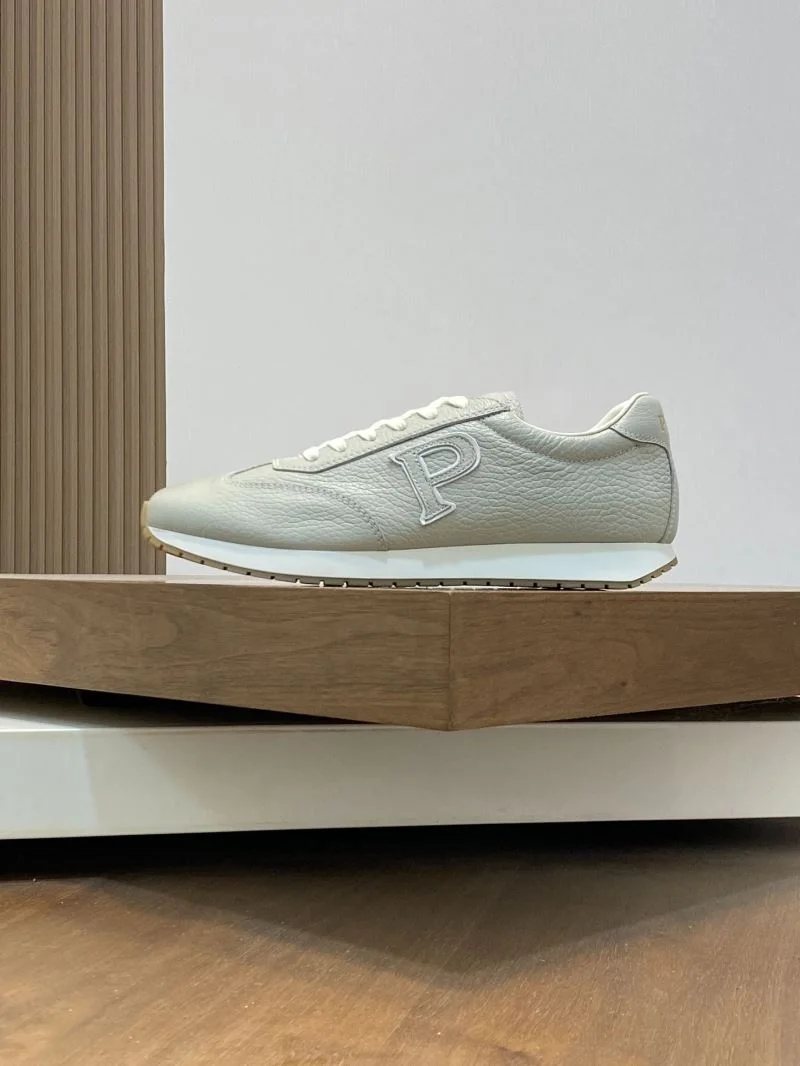 Prada Low Shoes QuickDry 35411