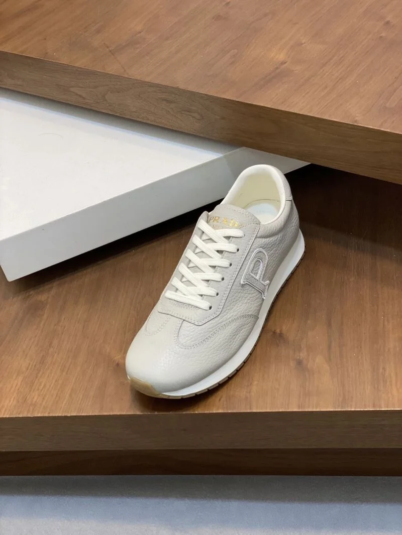Prada Low Shoes QuickDry 35411