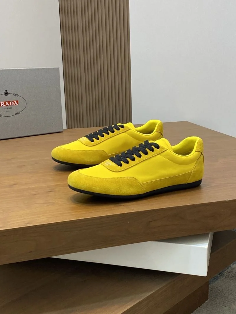 WellDesigned Prada Low Shoes 35406