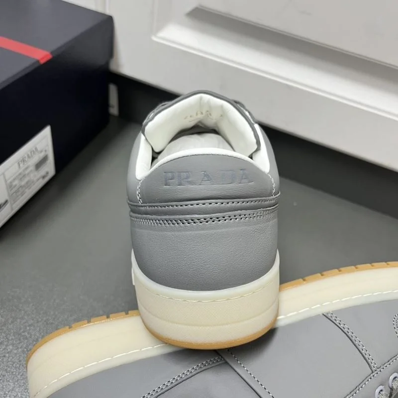 Prada Low Shoes Elegant 35401