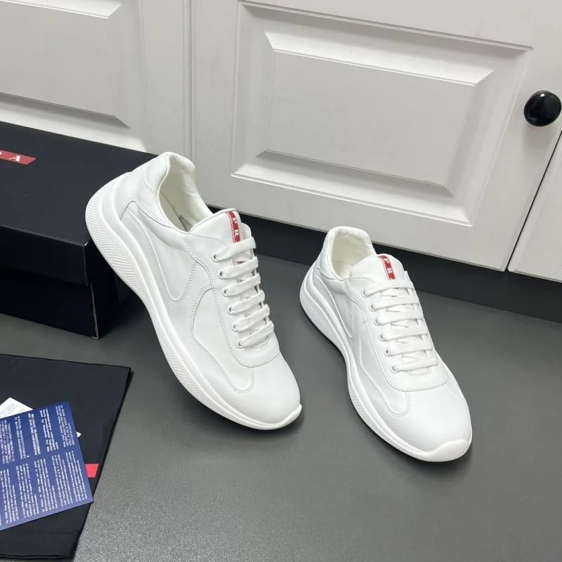 Lightweight Prada Low Shoes 35388