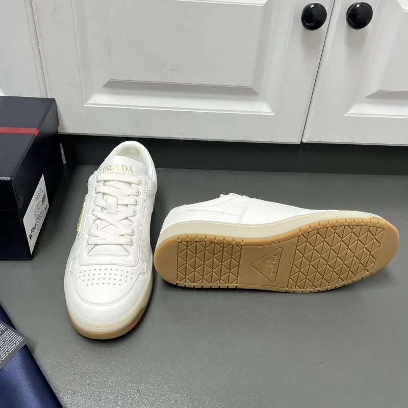 OdorResistant Prada Low Shoes 35386
