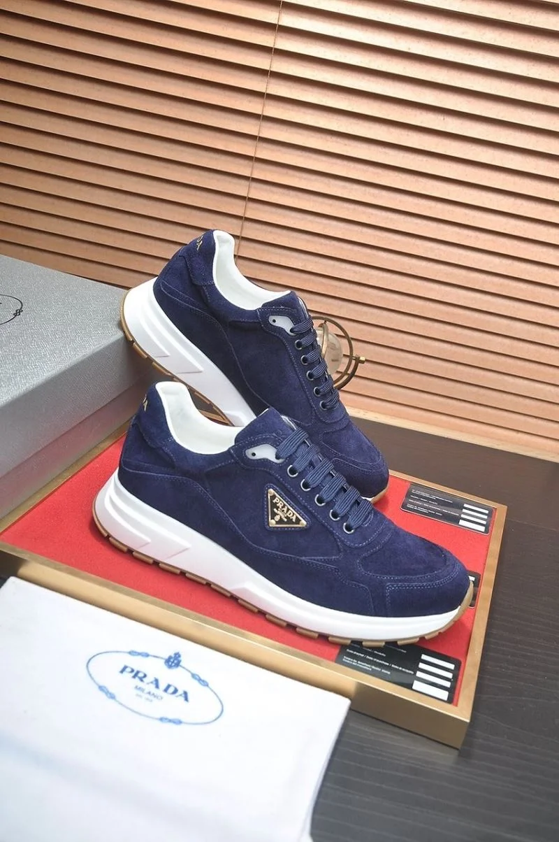 Prada Low Shoes MoistureWicking 35384