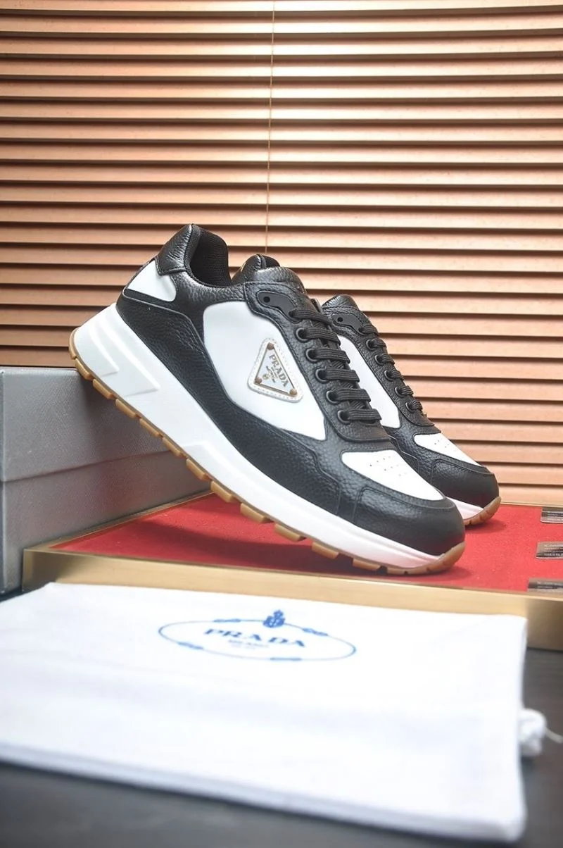 Popular Prada Low Shoes 35381