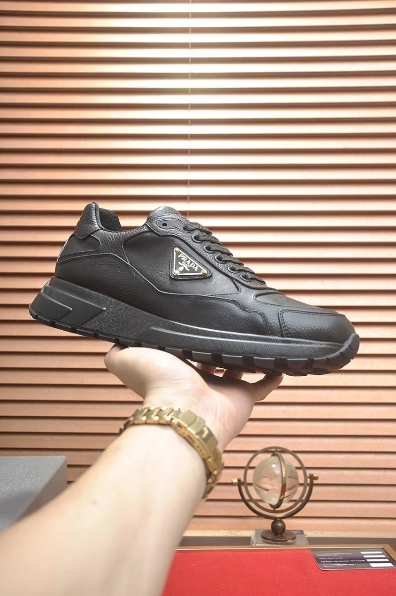 Prada Low Shoes Lightweight 35380