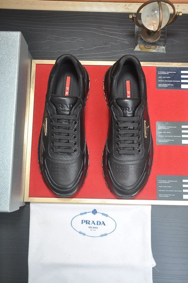 Prada Low Shoes Lightweight 35380