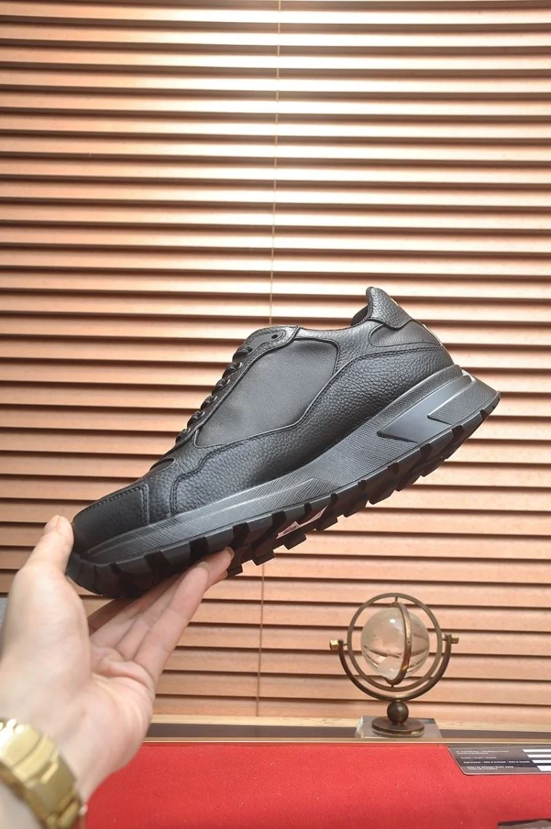 Prada Low Shoes Lightweight 35380