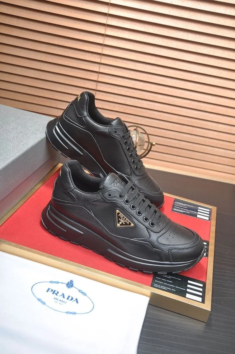 Prada Low Shoes Lightweight 35380