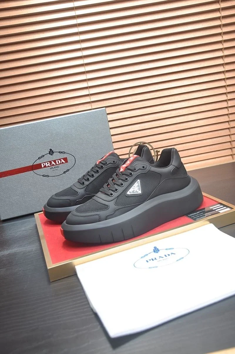 Prada Low Shoes Sophisticated 35353