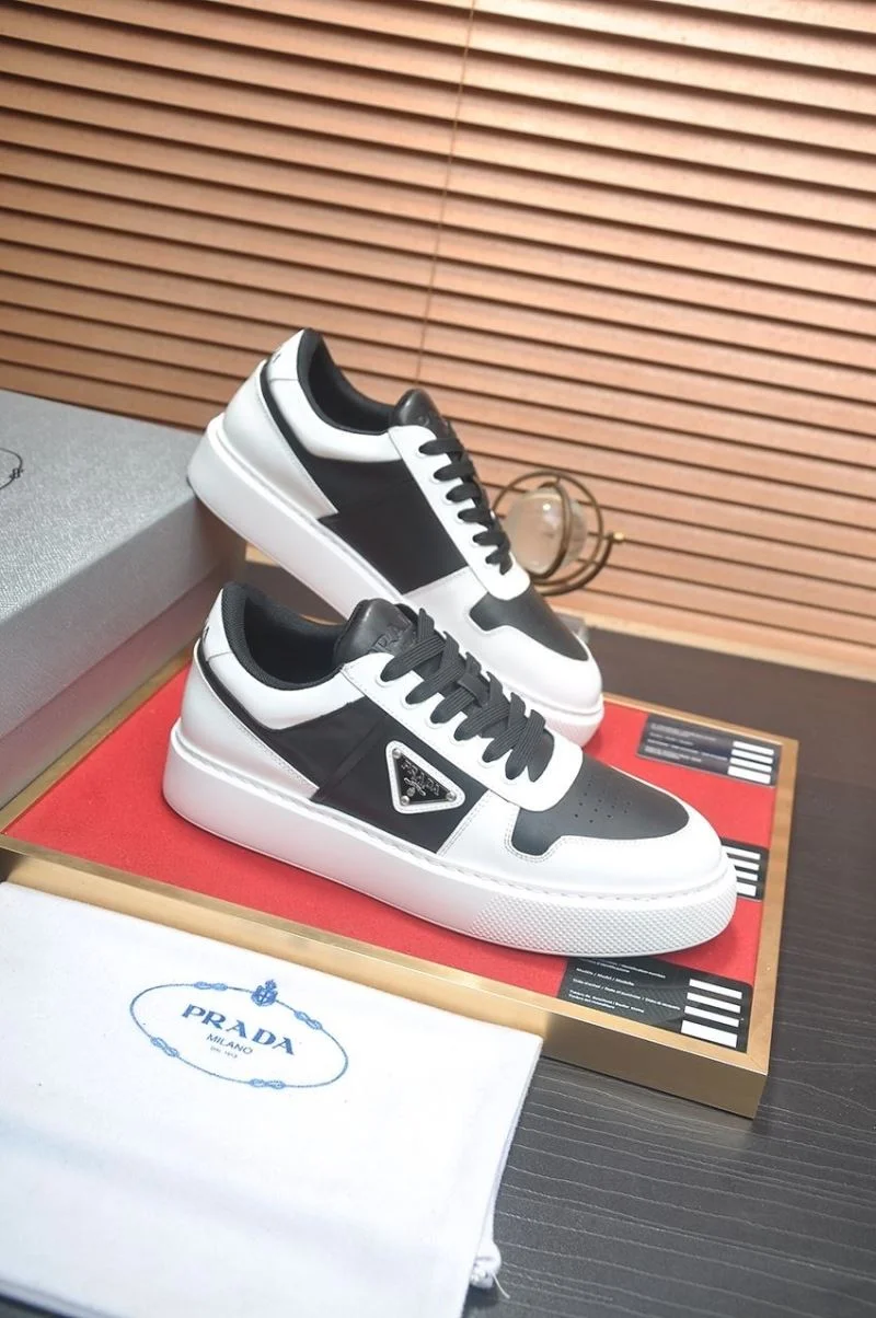 Prada Low Shoes Chic 35366