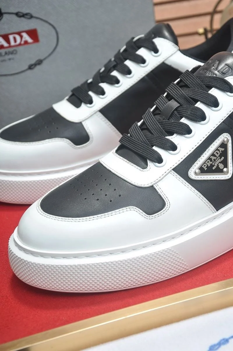 Prada Low Shoes Chic 35366
