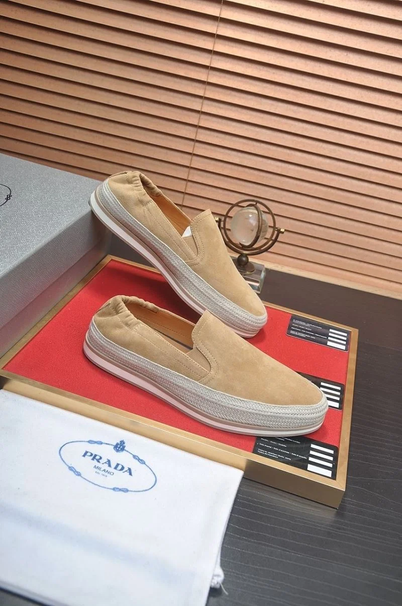 Prada Low Shoes SportInspired 35359