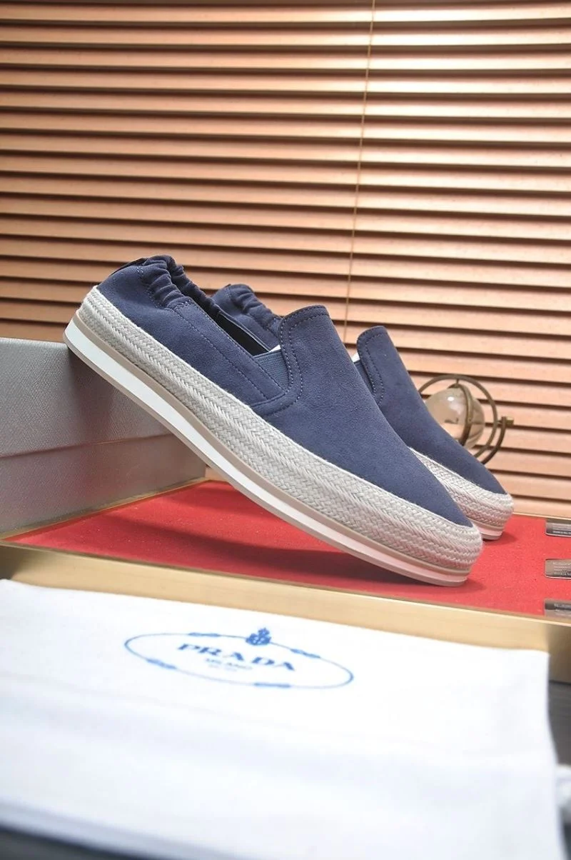 WrinkleFree Prada Low Shoes 35378