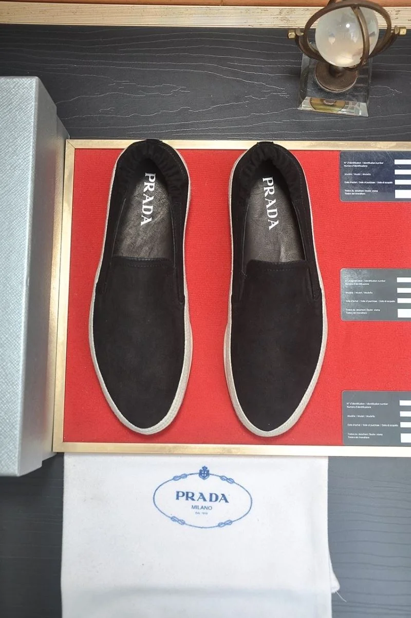 Practical Prada Low Shoes 35371