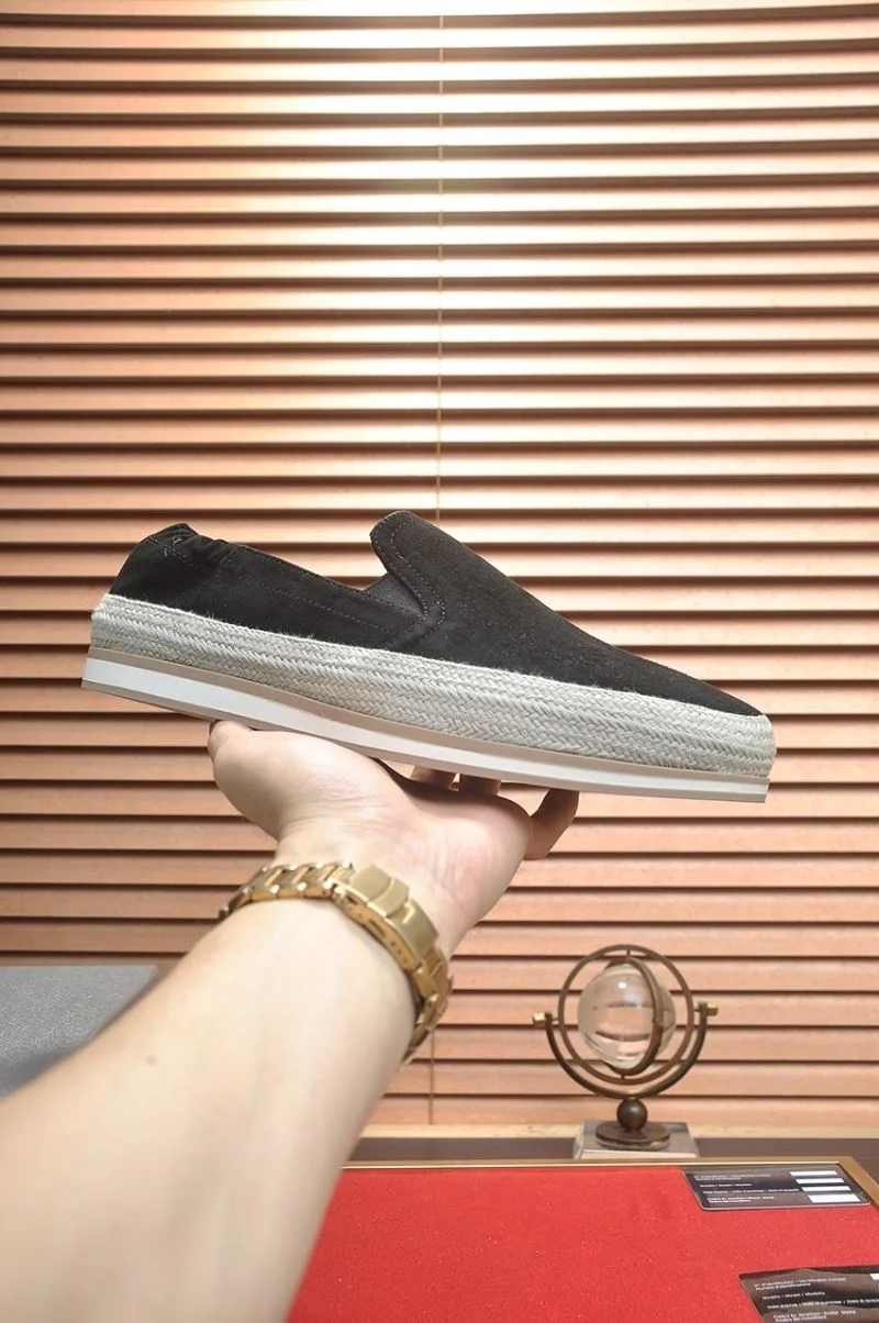 Practical Prada Low Shoes 35371
