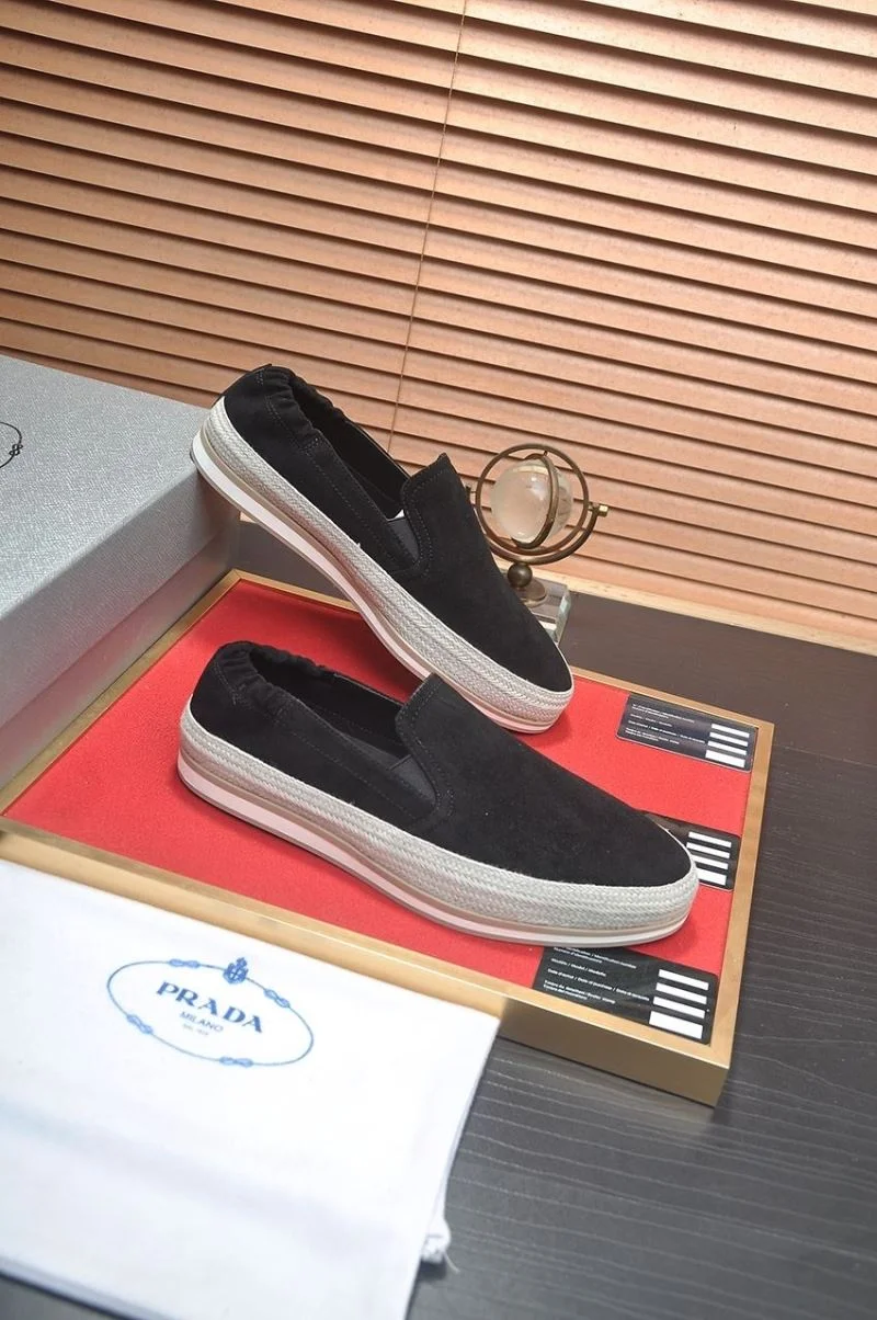 Practical Prada Low Shoes 35371