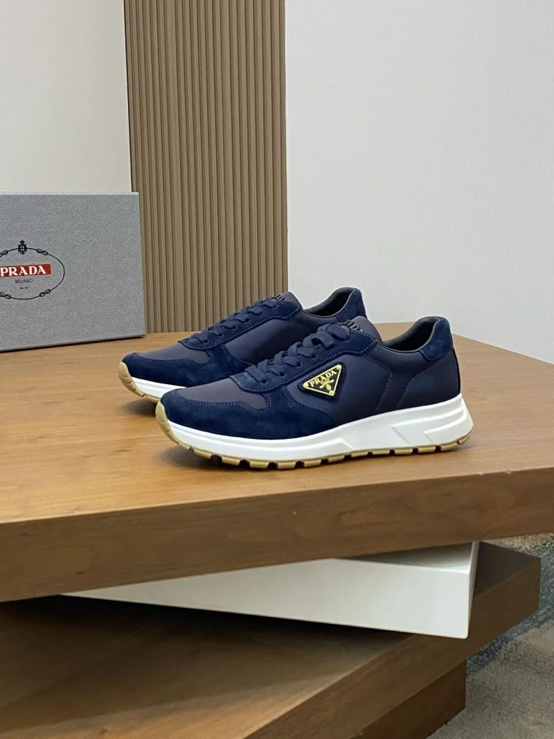 Prada Low Shoes Reliable 35375