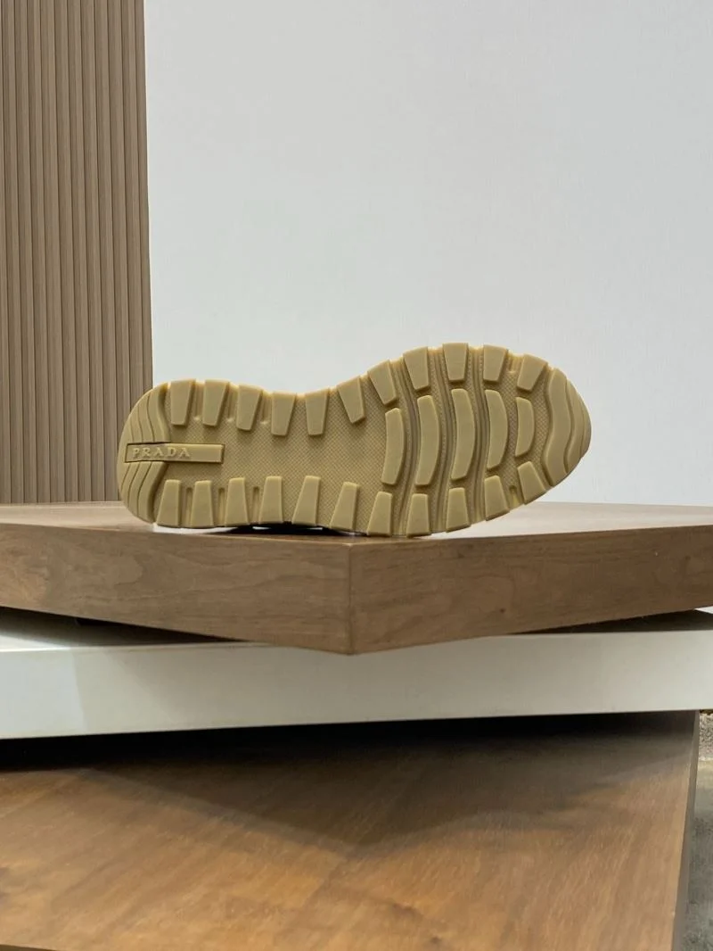 Prada Low Shoes AllSeason 35367