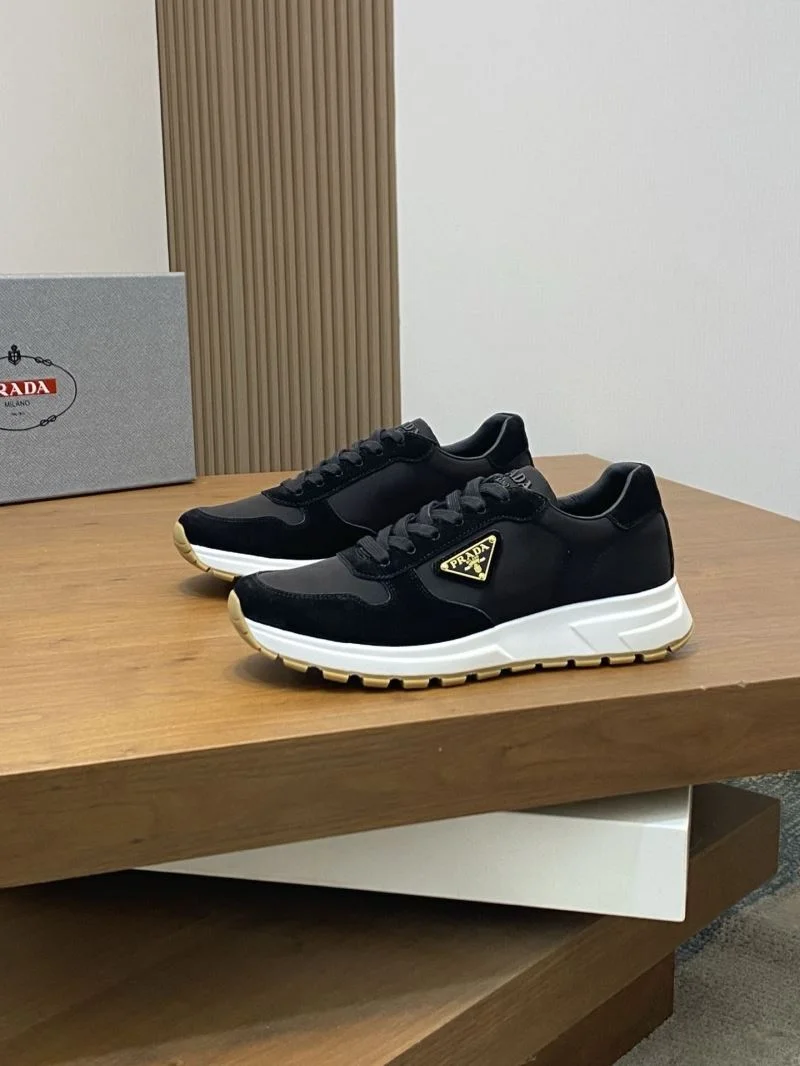 Prada Low Shoes Flexible 35374