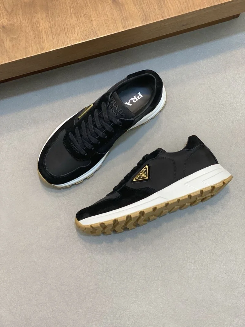 Prada Low Shoes Flexible 35374