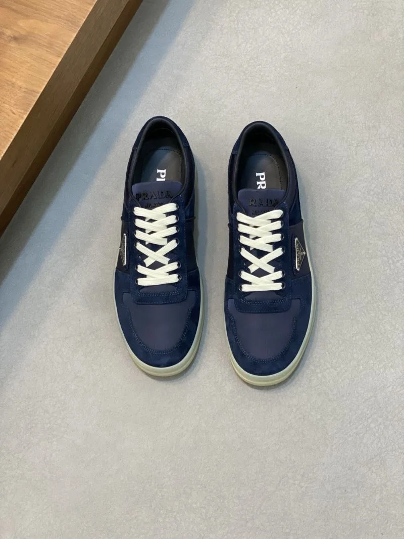Timeless Prada Low Shoes 35347