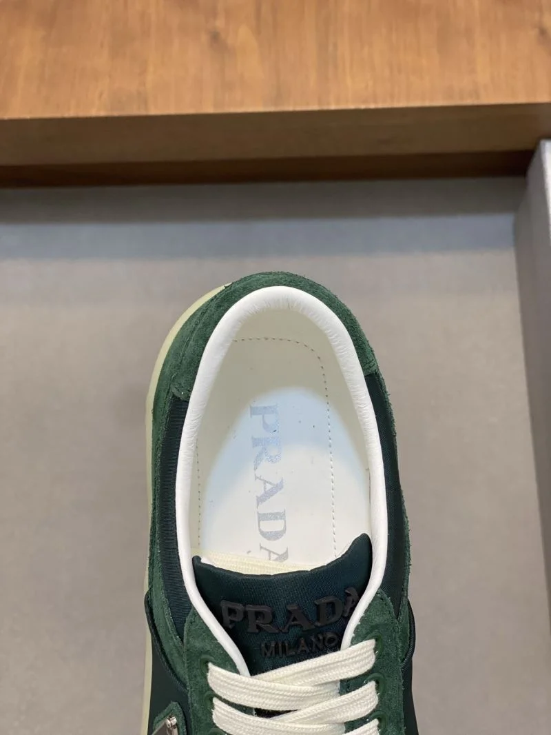 Prada Low Shoes FreshLook 35354