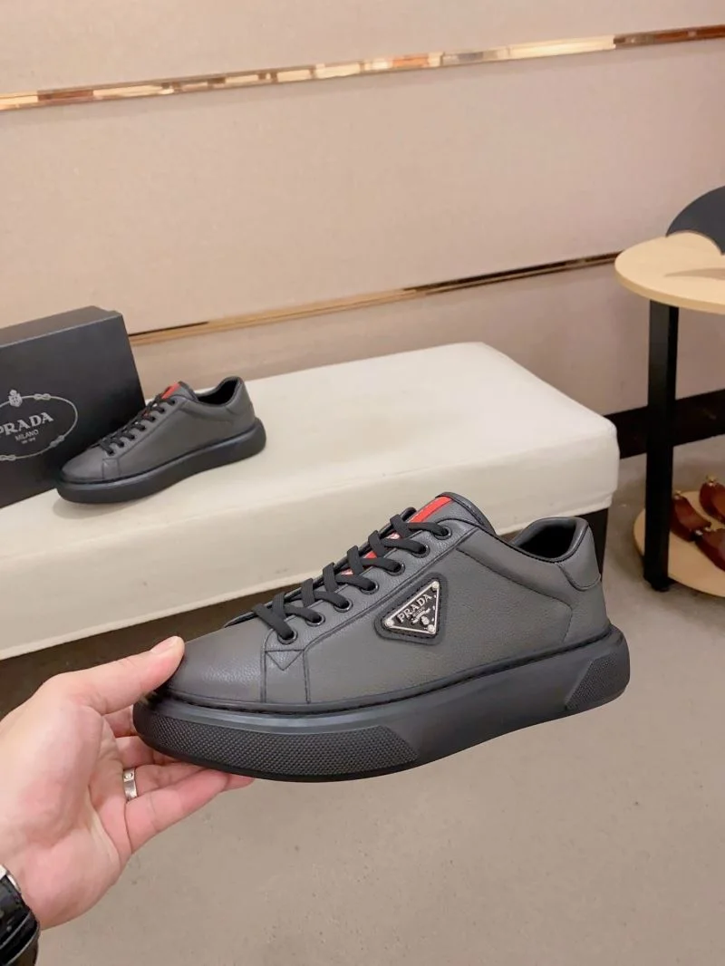 MoistureWicking Prada Low Shoes 35363