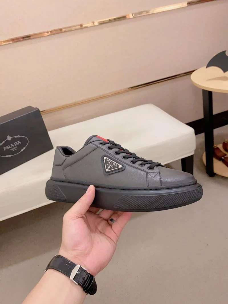 MoistureWicking Prada Low Shoes 35363