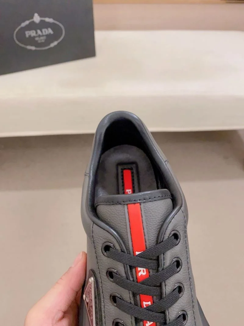 MoistureWicking Prada Low Shoes 35363