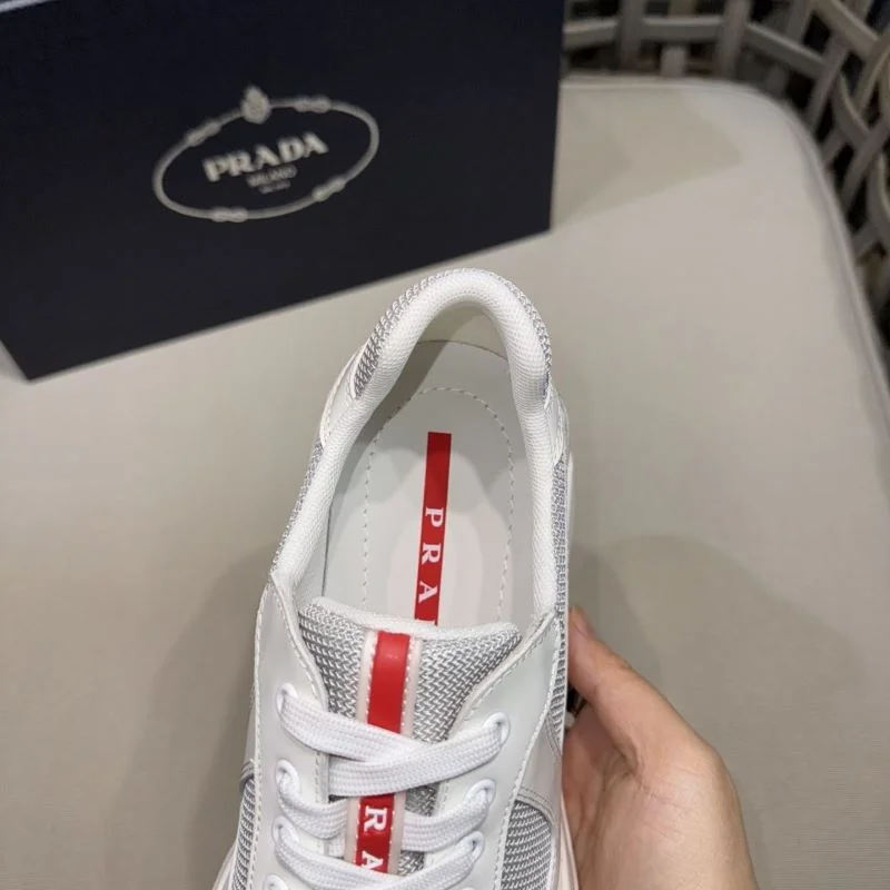 NewStyle Prada Low Shoes 35369