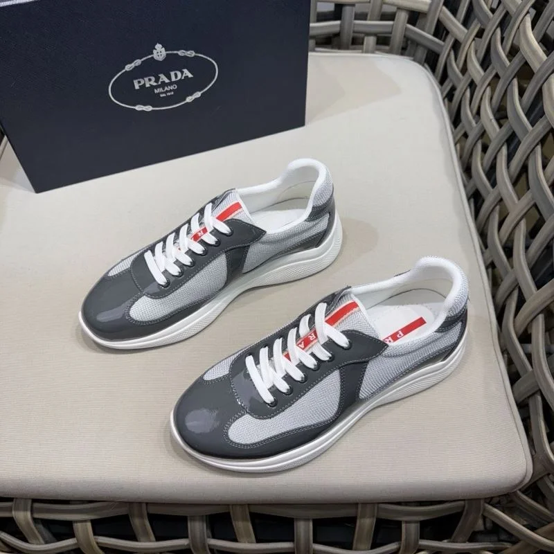 Resilient Prada Low Shoes 35351