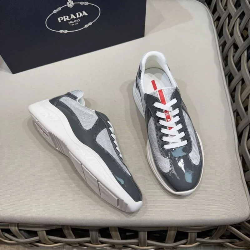 Resilient Prada Low Shoes 35351