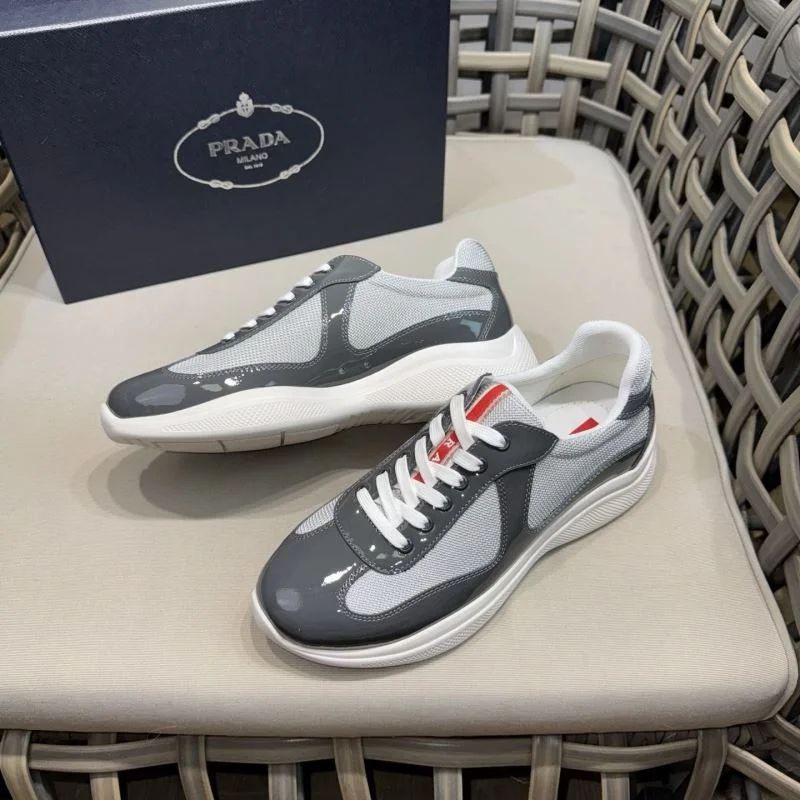 Resilient Prada Low Shoes 35351