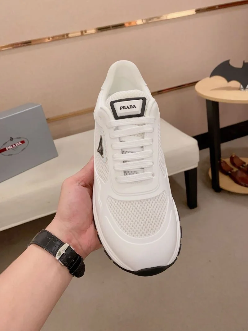 Prada Low Shoes Fashionable 35340