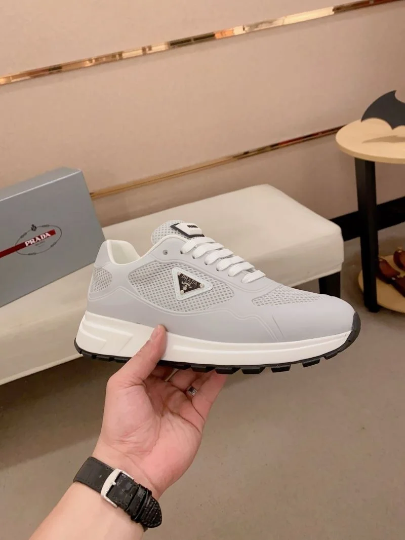 Prada Low Shoes EasyMatch 35339
