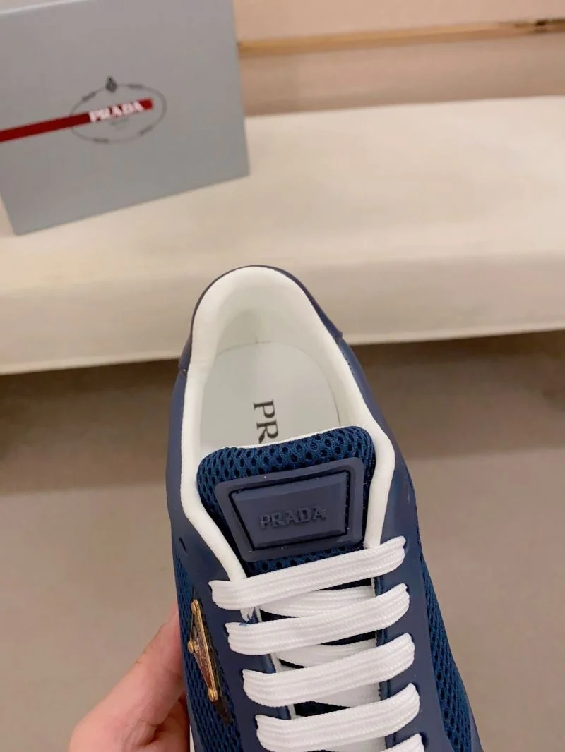 Neat Prada Low Shoes 35331
